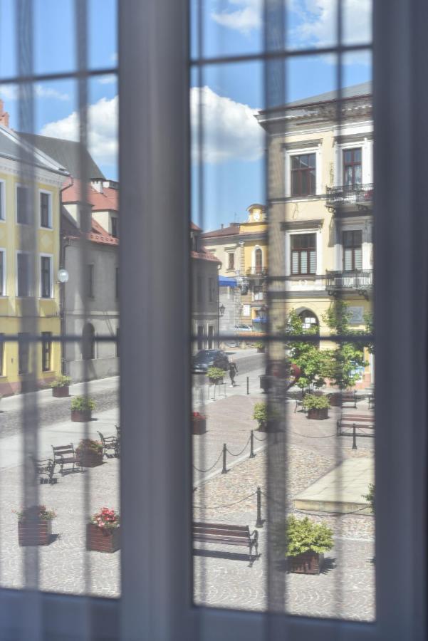 Apartament PLAC KAZIMIERZA WIELKIEGO 5 Tarnow Bagian luar foto
